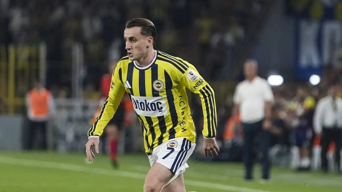 Kerem Aktürkoğlu keert terug in Fenerbahçe-selectie voor derby tegen Beşiktaş