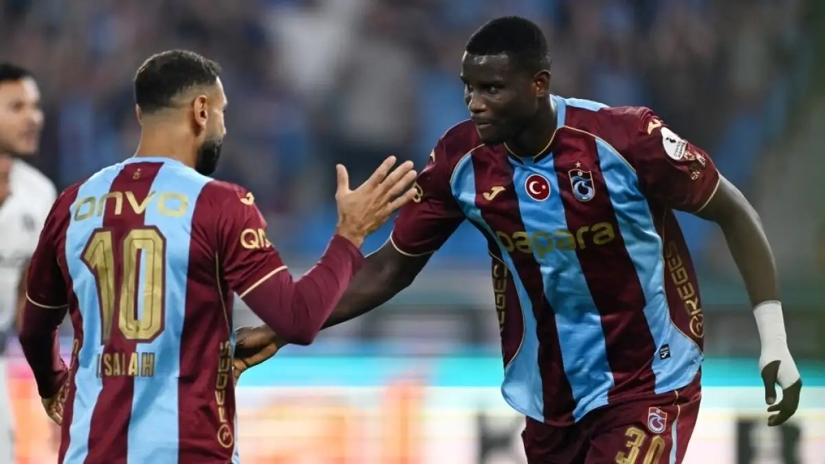Trabzonspor boekt na 55 speelrondes grootste competitiezege en start met ruime winst onder Çimşir