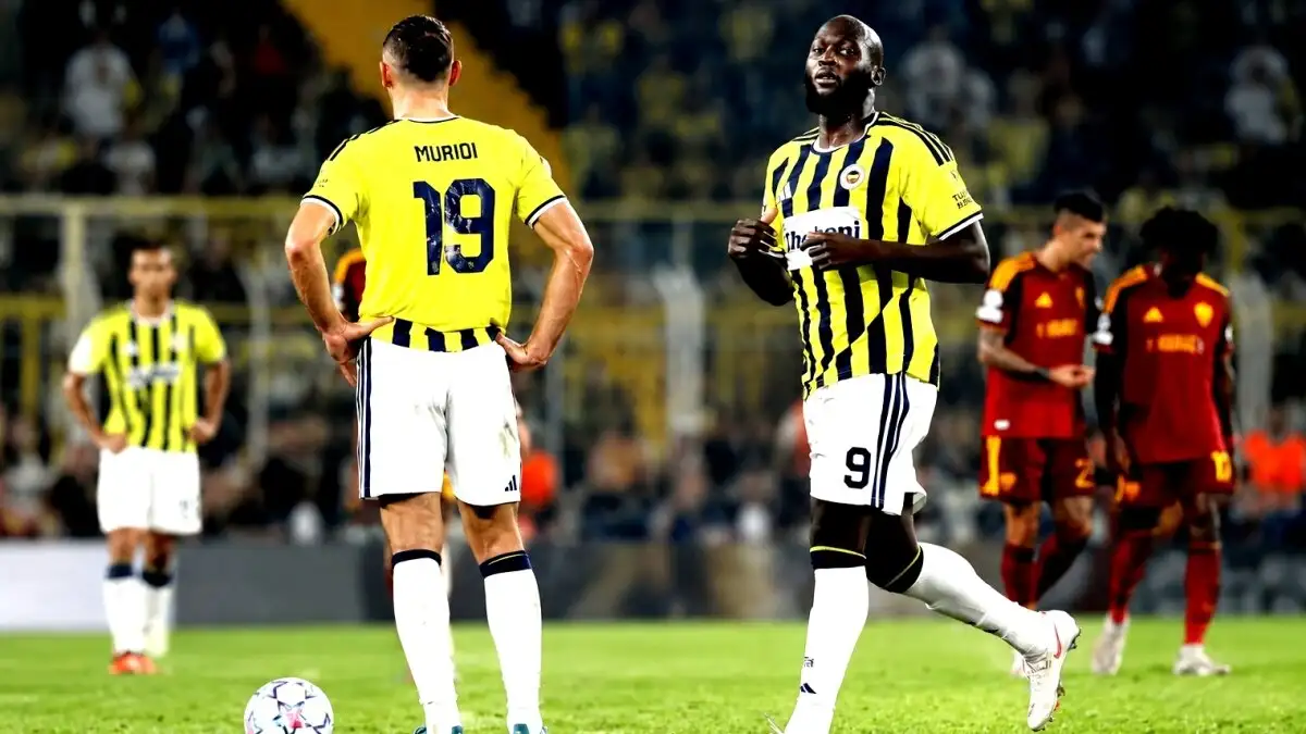 Ismail Kartal kiest Lukaku boven Muriqi voor Fenerbahçe's uitwedstrijd tegen Gaziantep