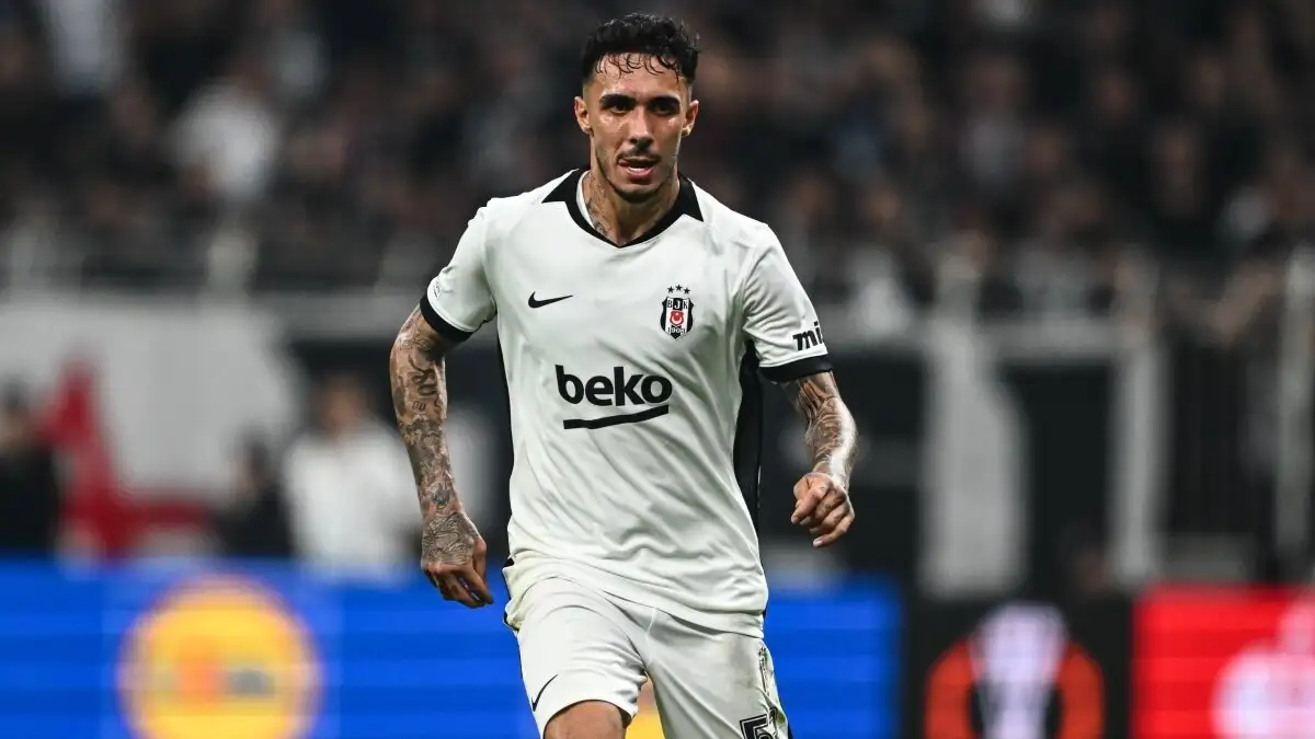 Emirhan Topçu: 'Mijn oren doen nog pijn' na Beşiktaş‑zege op Marseille
