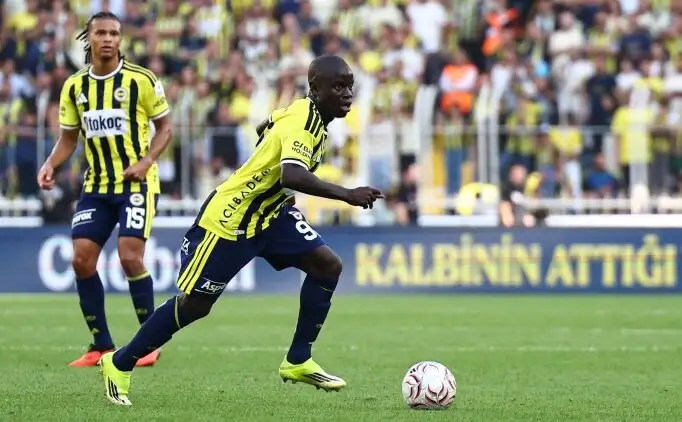 Ömer Üründül kritiseert İsmail Kartal na Fenerbahçe's 8-0 zege op Eyüpspor