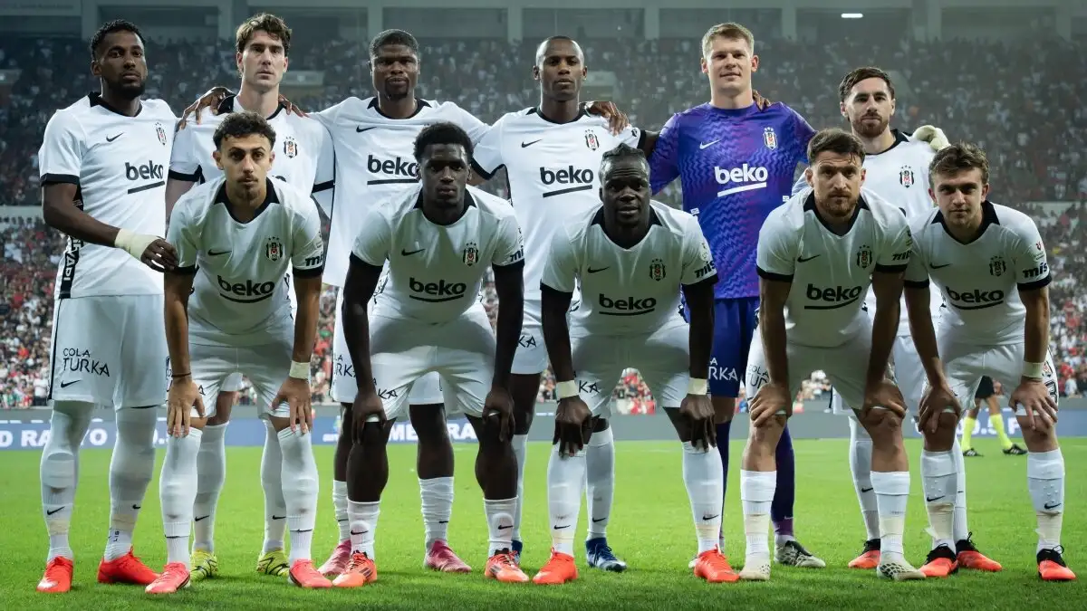 Beşiktaş leidt met 17 spelers opgeroepen voor nationale elftallen