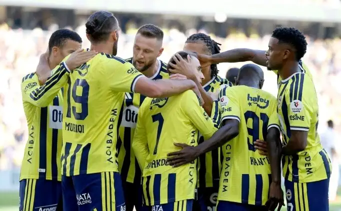 Fenerbahçe staat voor een drukke oktobermaand met zes wedstrijden