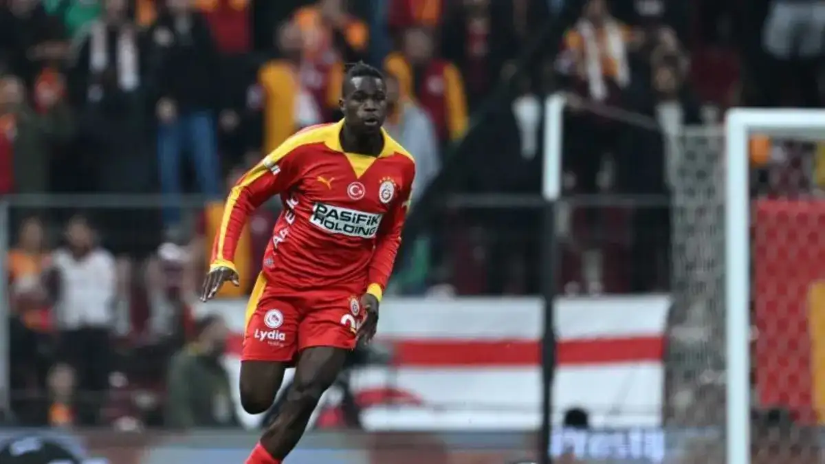 Galatasaray ontkent gerucht over gescheurde achillespees bij Wilfried Singo: speler heeft Bamic 3C Strain