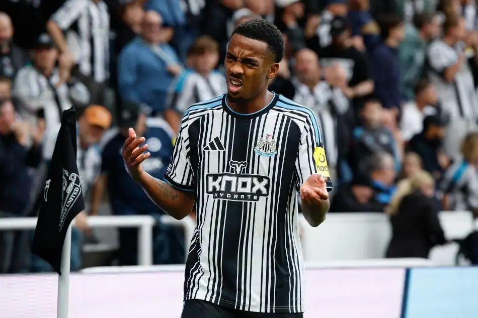 Beşiktaş zet opnieuw in op Joe Willock als januaritransfer