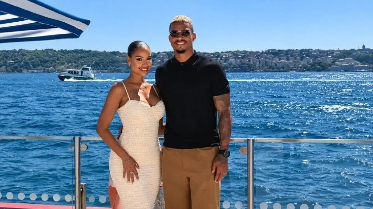 Vrouw van Galatasaray-speler Mario Lemina meldt ongepast gedrag in Istanbul
