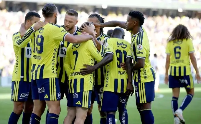 Fenerbahçe heeft de hoogste gemiddelde leeftijd onder de Turkse grote vier