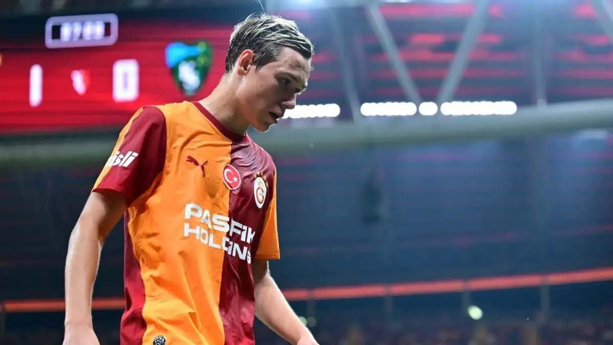 Aleksey Batrakov: PSG had interest, Galatasaray move praised by Sychev