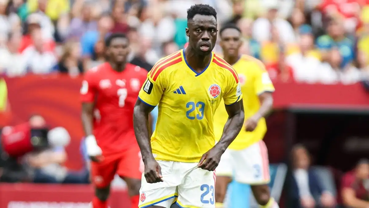 Galatasaray-verdediger Davinson Sanchez uitblinkt met Colombia in voorbereidingsduels