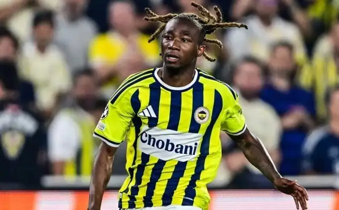 Fenerbahçe wacht op Kartal-rapport over toekomst Dorgeles Nene