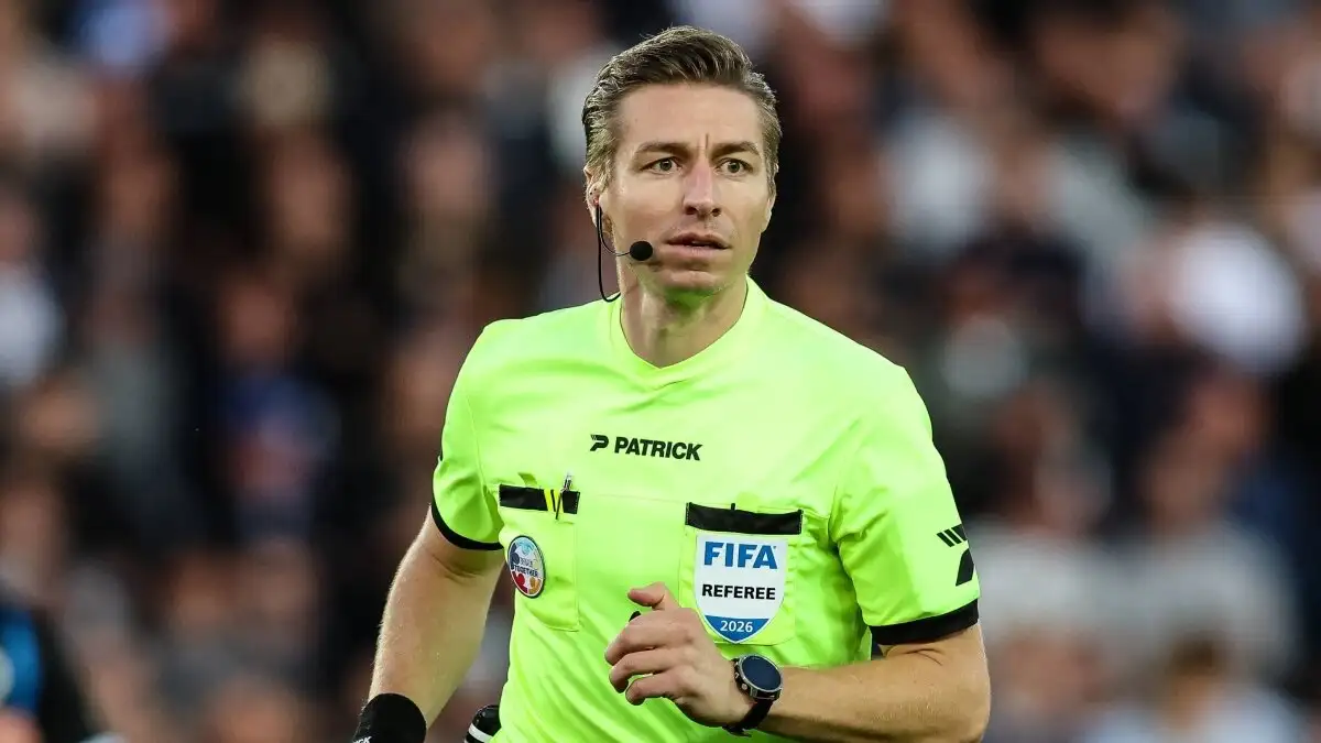 Beşiktaş krijgt Belgische scheidsrechter Lawrence Visser voor Europa League-duel tegen Hoffenheim