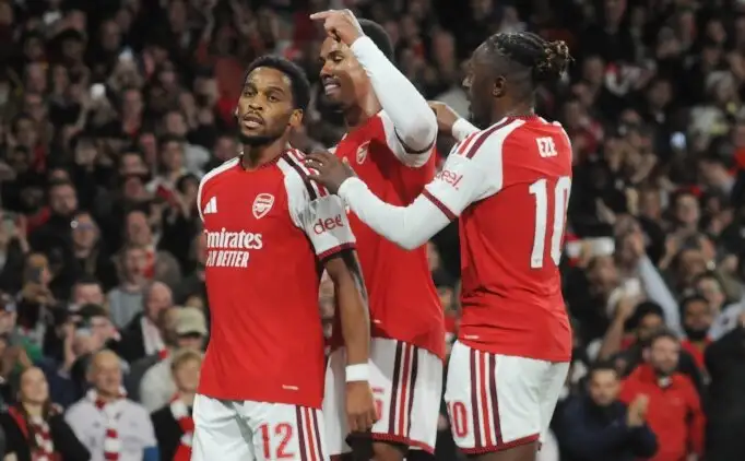 Arsenal verslaat Lille met 3-0 in Champions League