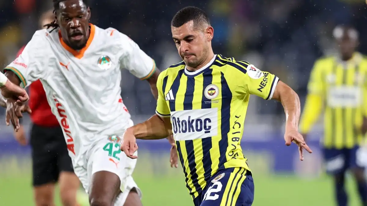Levent Mercan looft Ederson en teamkarakter na 3-0 zege Fenerbahçe tegen Alanyaspor